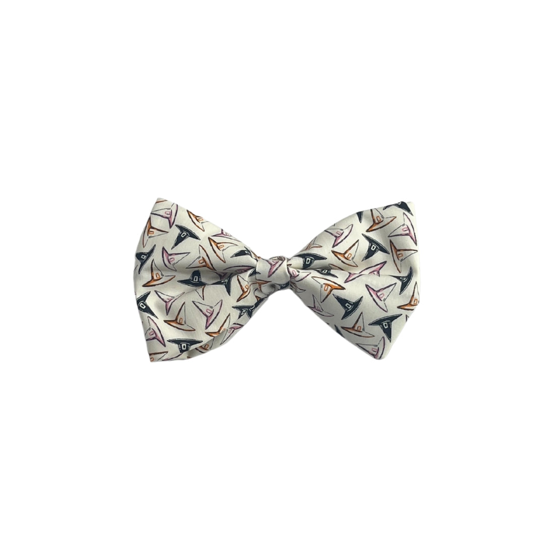 Hocus Pocus Bow Tie