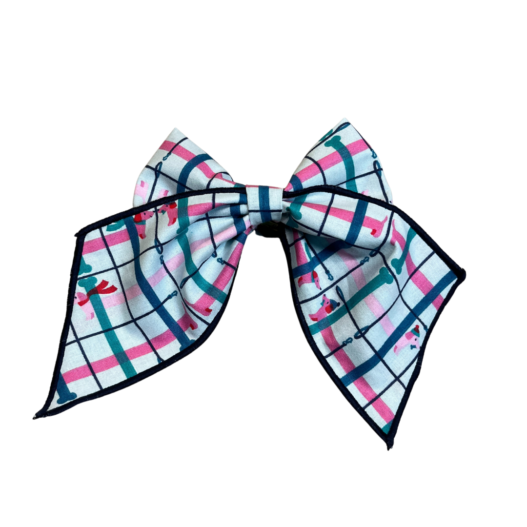 Dachsund through the Snow Bow