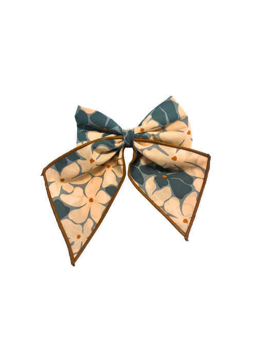 Peach Grove Sailor Bow