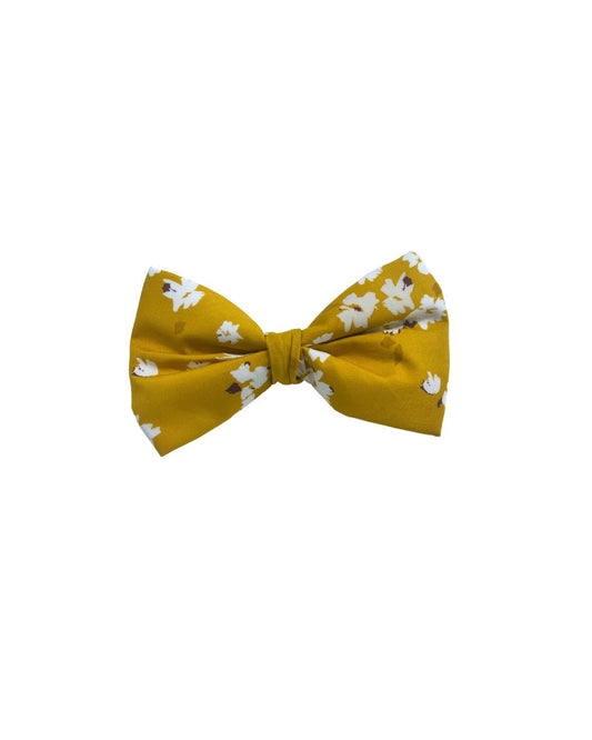 Marigold Meadow Bow Time