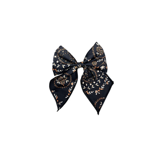 Sweet n’ Spooky Sailor Bow